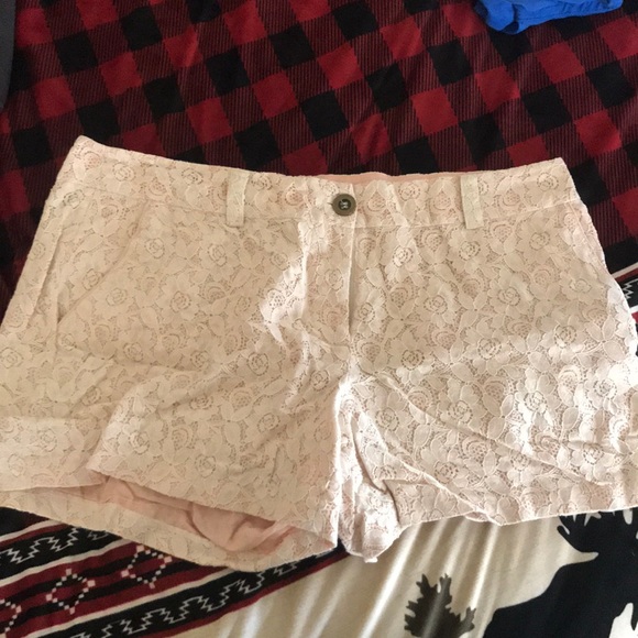 Forever 21+ shorts - Picture 2 of 3